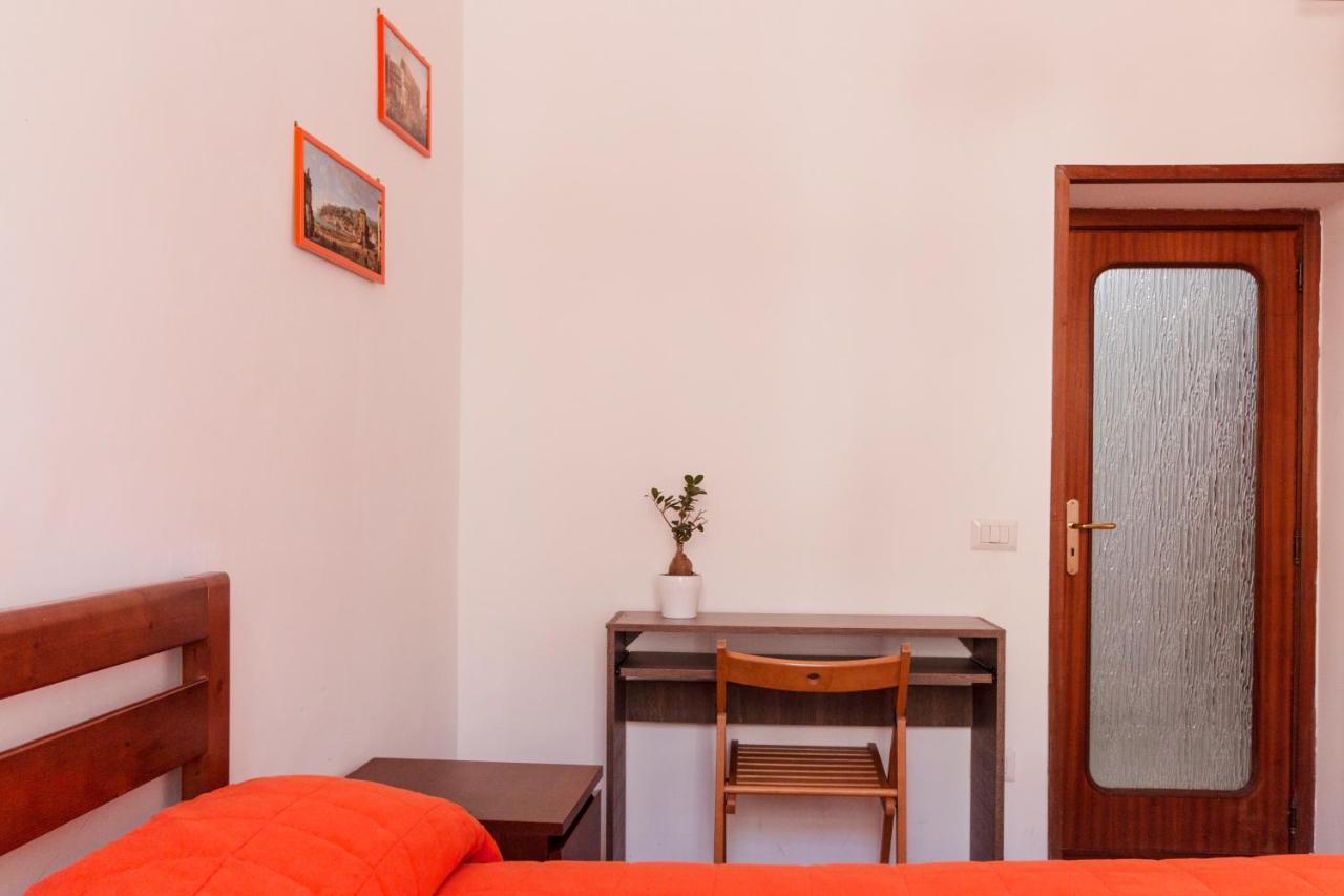 Bnb Etnuvio, Double Rooms In Naples Extérieur photo