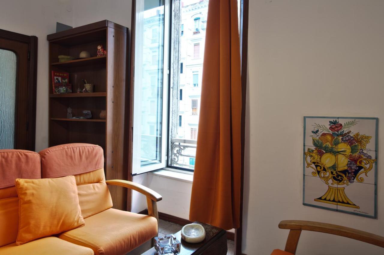 Bnb Etnuvio, Double Rooms In Naples Extérieur photo