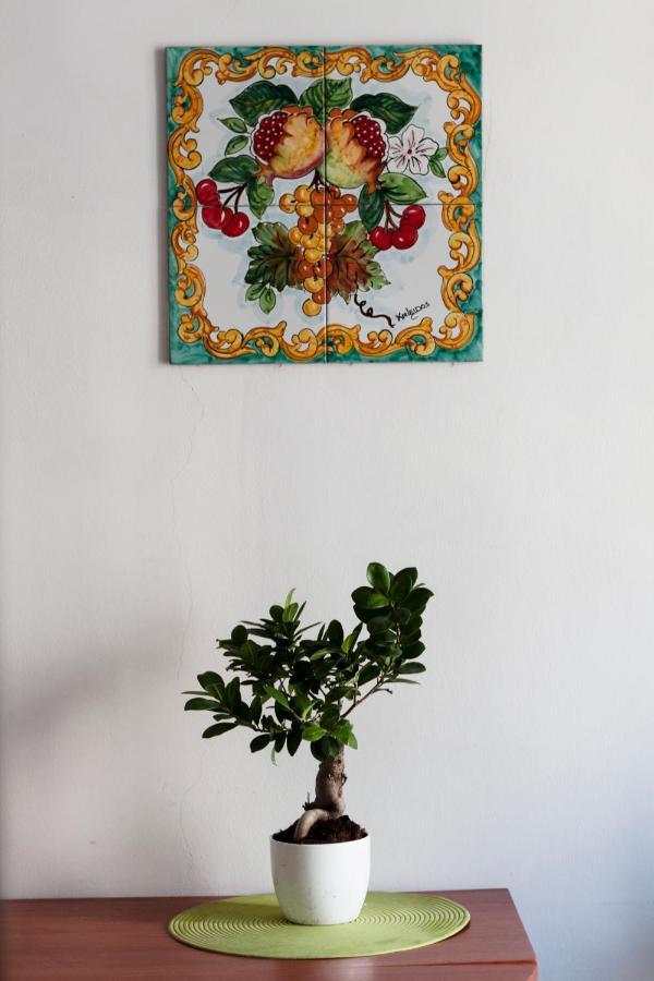 Bnb Etnuvio, Double Rooms In Naples Extérieur photo