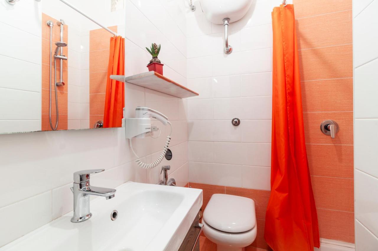 Bnb Etnuvio, Double Rooms In Naples Extérieur photo