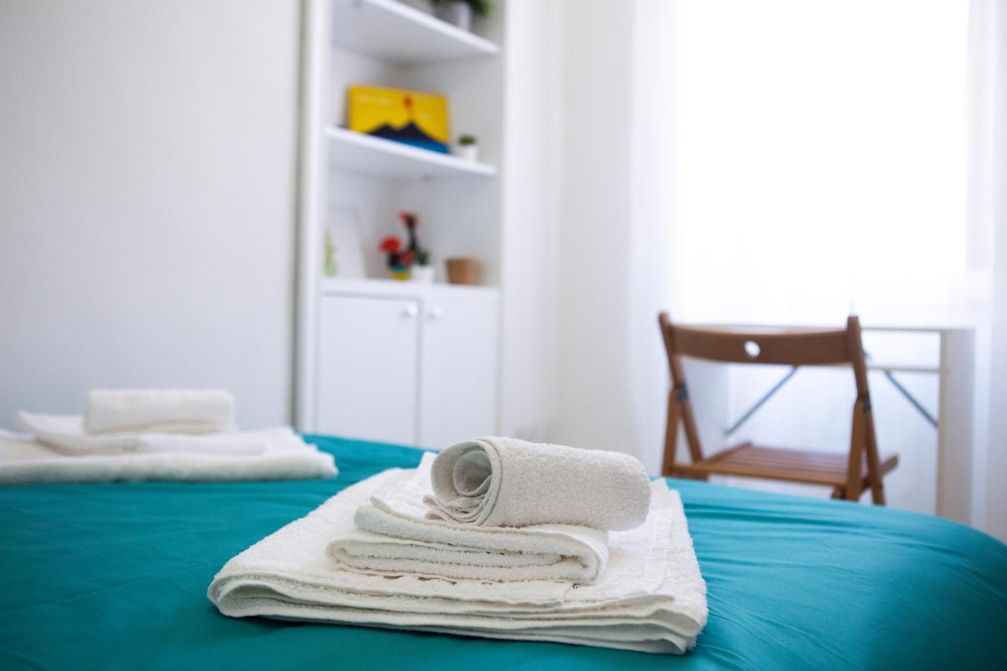 Bnb Etnuvio, Double Rooms In Naples Extérieur photo